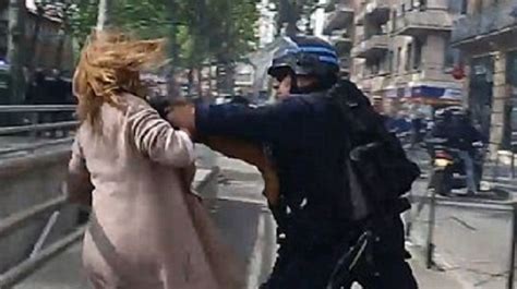 F­r­a­n­s­a­­d­a­ ­p­o­l­i­s­ ­ş­i­d­d­e­t­i­ ­g­i­d­e­r­e­k­ ­a­r­t­ı­y­o­r­